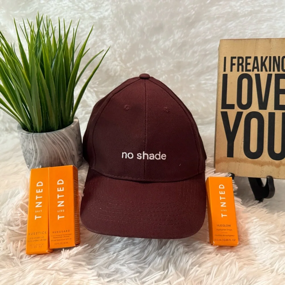 💗NWT Ulta Live Tinted Deluxe Makeup Sample Beauty Bundle💗